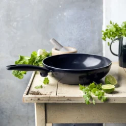 GreenPan Cambridge Wokpan 28cm - Zwart - Inductie - PFAS-vrij -Keukenpotten Winkel 1200x1199 1