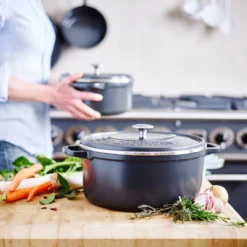 GreenPan Featherweights Braadpan 22cm - Zwart - Inductie - PFAS-vrij 13 GreenPan Featherweights Braadpan 22cm - Zwart - Inductie - PFAS-vrij -Keukenpotten Winkel 1200x1199 14