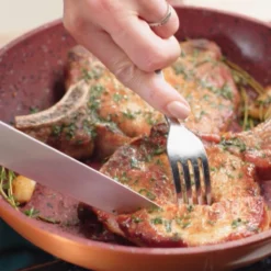 Livington Copper & Stone Pan - 24cm Koekenpan- Anti-aanbaklaag En Krasbestendig - Graniet Look - Binnenste Steenlaag Voor Perfecte Warmteverdeling - Geschikt Voor Ceran, Gas, Elektrisch, Inductie -Keukenpotten Winkel 1200x1200 1249