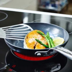 GreenPan Barcelona Infinity Pro Koekenpannenset - 3-delig - Zwart - Inductie - PFAS-vrij 34 GreenPan Barcelona Infinity Pro Koekenpannenset - 3-delig - Zwart - Inductie - PFAS-vrij -Keukenpotten Winkel 1200x1200 540