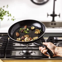 VitaVerde Expert Koekenpannenset Ø 24cm + Ø 28cm - Zwart - Inductie - PFAS-vrij -Keukenpotten Winkel 1200x1200 594