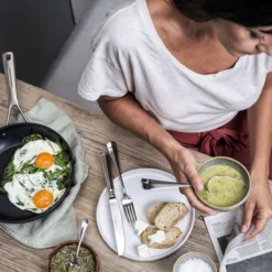 KitchenAid Hard Geanodiseerd Aluminium Koekenpannenset ø20+24+28cm - Zwart - Inductie -Keukenpotten Winkel 1200x1200 640