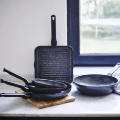 BK Universe Koekenpannenset Ø 24 Cm + Ø 28 Cm - Inductie - PFAS-vrij -Keukenpotten Winkel 1200x1200 642