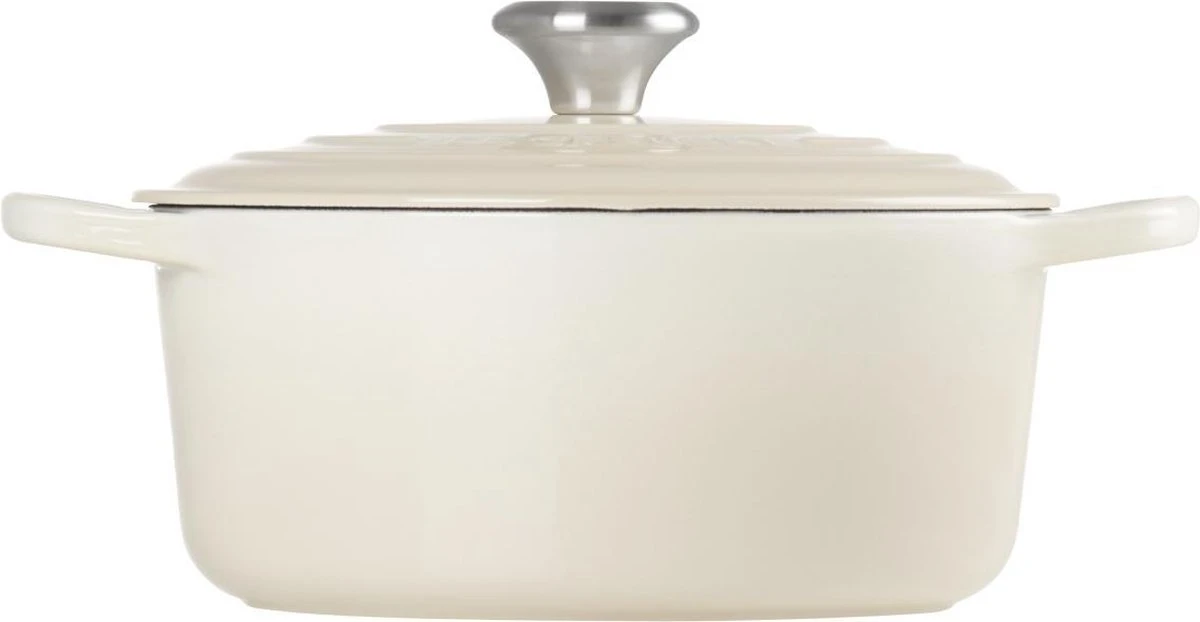 Le Creuset Braadpan Signature Meringue - ø 24 Cm / 4.2 Liter 3 Le Creuset Braadpan Signature Meringue - ø 24 Cm / 4.2 Liter - Afbeelding 3