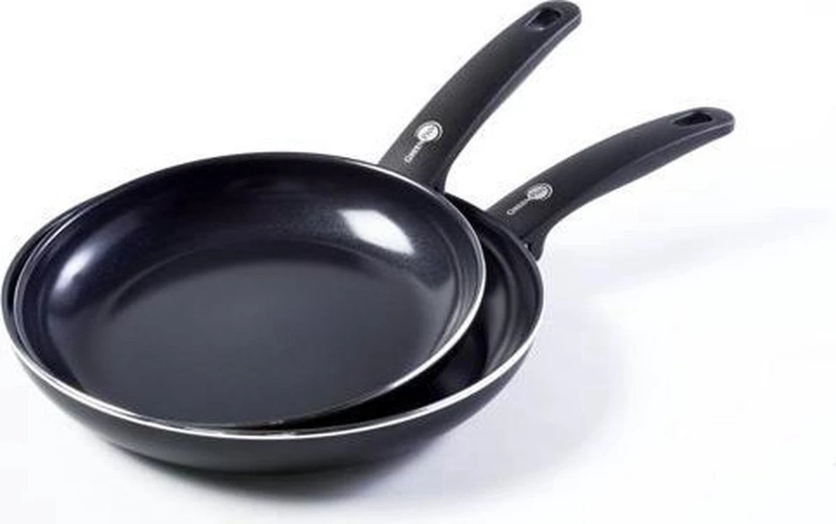 GreenPan Cambridge Koekenpannenset Ø 24cm + Ø 28cm - Zwart - Inductie - PFAS-vrij 1 GreenPan Cambridge Koekenpannenset Ø 24cm + Ø 28cm - Zwart - Inductie - PFAS-vrij