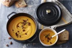 Staub Ronde Braadpan - Ø28 Cm - Zwart -Keukenpotten Winkel 1200x801 19