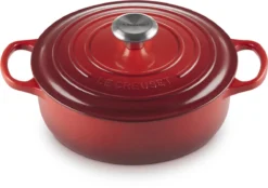 Le Creuset - Gietijzeren - Lage Braadpan - 24cm - Kersenrood 21 Le Creuset - Gietijzeren - Lage Braadpan - 24cm - Kersenrood -Keukenpotten Winkel 1200x843 4