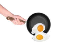 Nuovva Koperen Koekenpan - Keramische Antikleeflaag – Houten Handvat Koekenpan - Ø 24 Cm Inductie - PTFE-vrij -Keukenpotten Winkel 1200x870 5