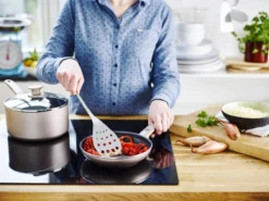 GreenPan Cambridge Hapjespan Met Deksel 28cm - Brons - Inductie - PFAS-vrij -Keukenpotten Winkel 1200x899 22