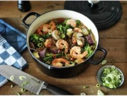 BK Bourgogne Braadpan Ø 20 Cm - Zwart - Gietijzer - Inductie 23 BK Bourgogne Braadpan Ø 20 Cm - Zwart - Gietijzer - Inductie -Keukenpotten Winkel 1200x911 8