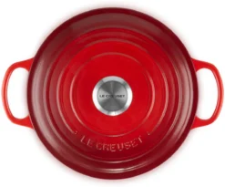 Le Creuset - Gietijzeren - Lage Braadpan - 24cm - Kersenrood 31 Le Creuset - Gietijzeren - Lage Braadpan - 24cm - Kersenrood -Keukenpotten Winkel 1200x998 1