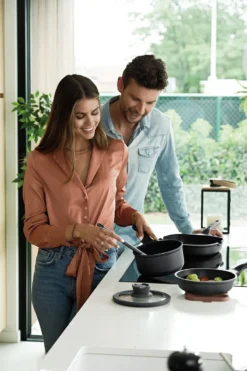 BergHOFF Steelpan Met Deksel Stone 18 Cm - Leo -Keukenpotten Winkel 800x1200 13