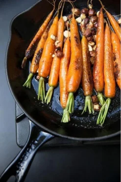 Le Creuset - Gietijzeren Ronde Skillet In Mat Zwart 23cm -Keukenpotten Winkel 801x1200 6